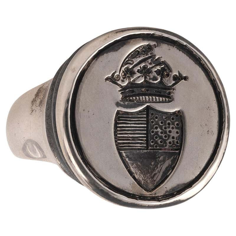 Armorial Signet Ring Late 17th Century