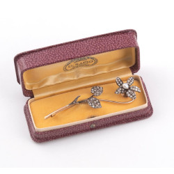 Antique En Tremblant Gold Natural Pearl And Diamond Flower Brooch