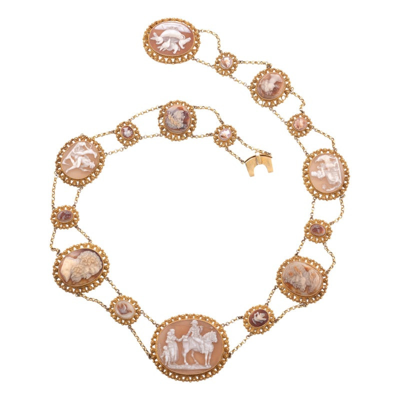 An Early 19th Century Shell Cameo Gold Necklace