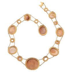 An Early 19th Century Shell Cameo Gold Necklace