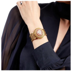 Neo Archeological Gold and Agate Cameo Bangle 1850's