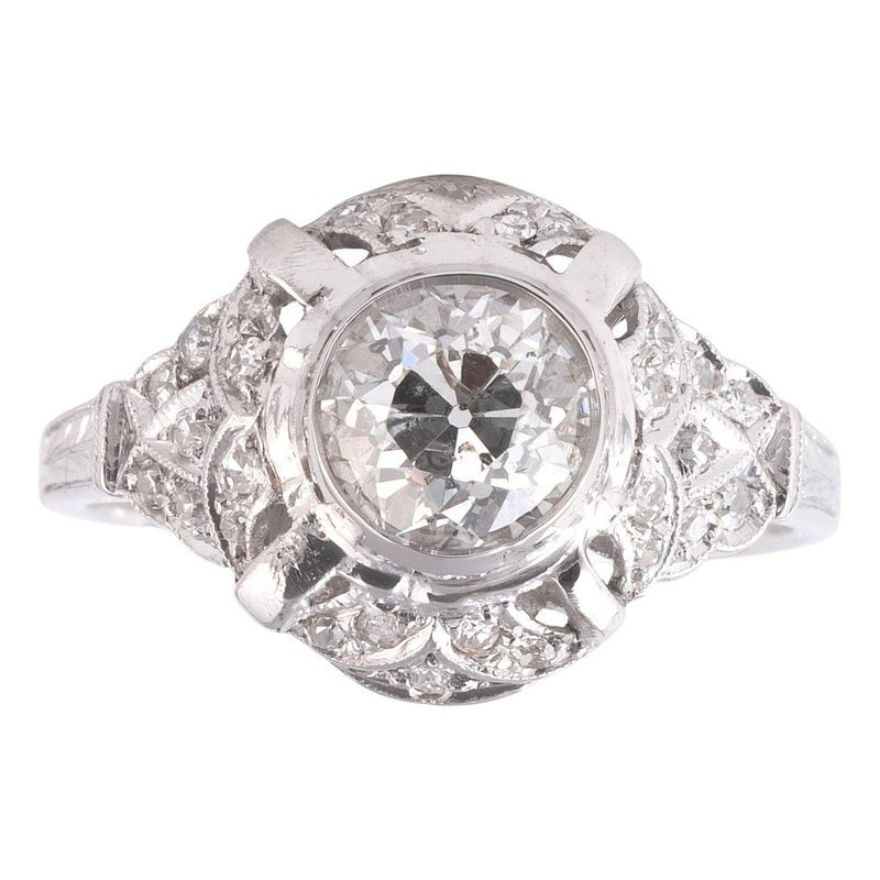 A Retro' Engagement Diamond ring