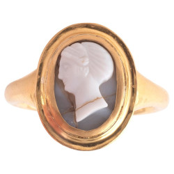 Grey Agate Cameo Ring of...