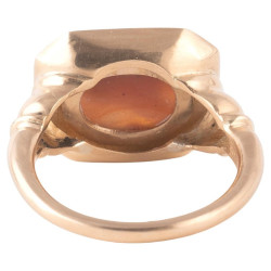 Gold and Agate Roman Dog Cameo Ring 2nd-3rd Century AD