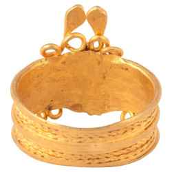 Roman Gold and Garnet Snake Ring circa 1st century