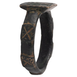 Byzantine Bronze Ring With Busts Of St. Peter And St. Paul Ca. 4th-7th Century