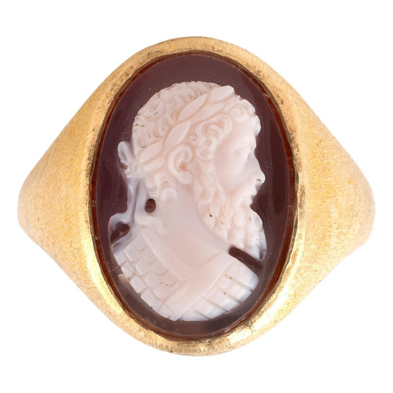 Renaissance 18kt Gold Agate Cameo Ring Depicting Charles V