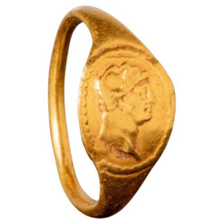 Hellenistic 22k Gold Signet Ring with Ruler Bust, Greece, Circa 300 B.C.
