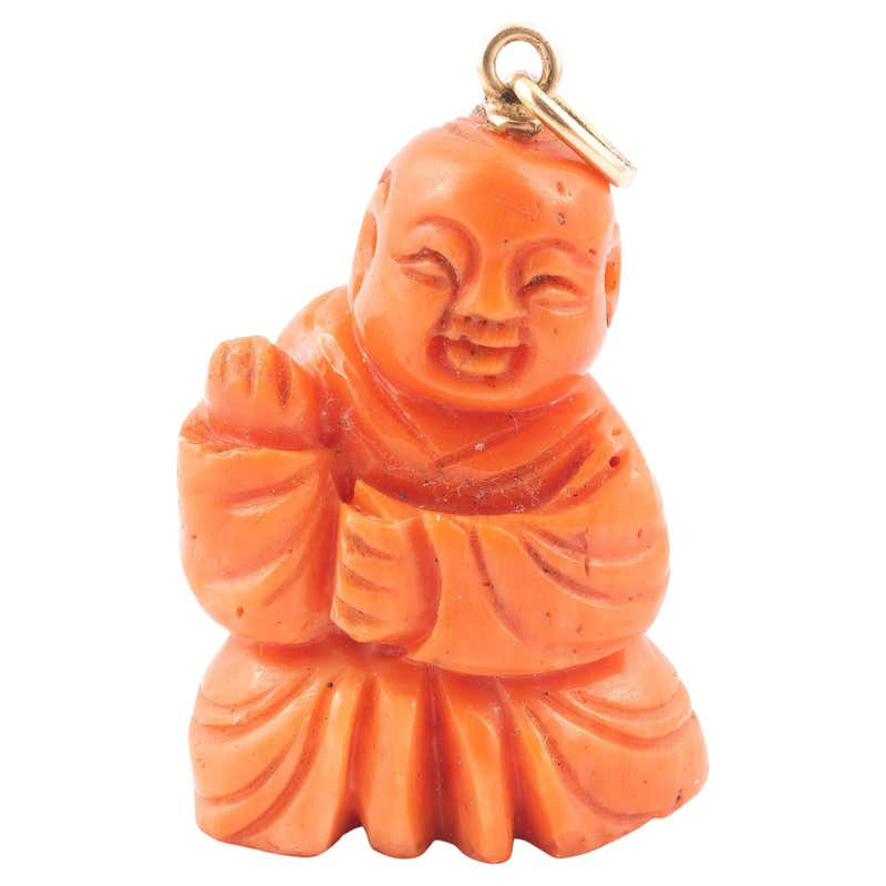Vintage 18 Karat Yellow Gold Coral Buddha Charm Pendant