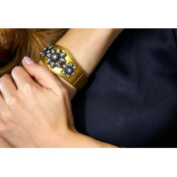 Antique French Gold and Old Cut Diamond Bangle Bracelet circa 1860